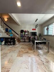 Blk 201 Clementi Avenue 6 (Clementi), HDB Executive #579045131